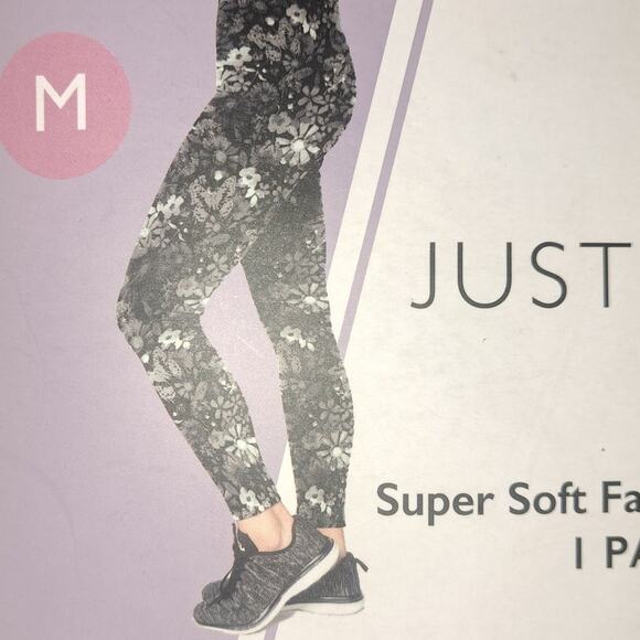 Womens Black & White Floral Butterfly Super Soft Fashion Leggings Size Medium - Picture 9 of 9